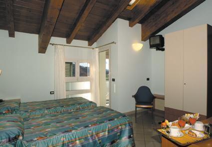 Hotel Kristall ロイアーノ 部屋 写真